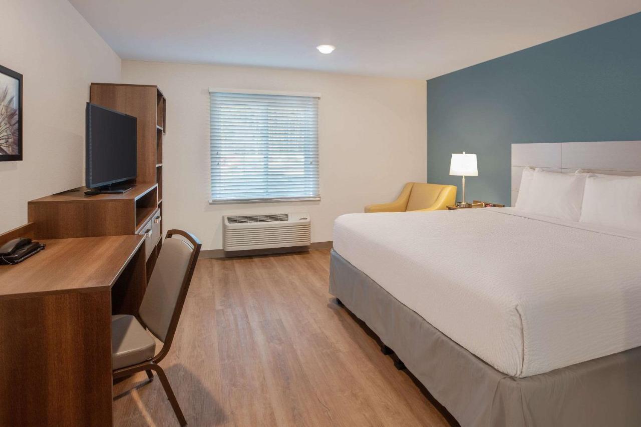 Woodsping Suites Washington Dc East Arena Drive Lake Arbor Eksteriør bilde