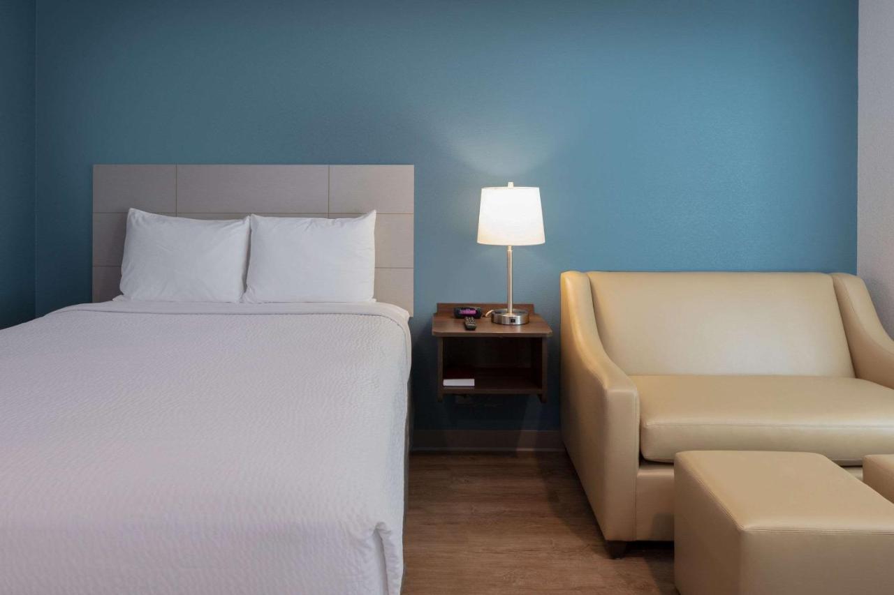 Woodsping Suites Washington Dc East Arena Drive Lake Arbor Eksteriør bilde